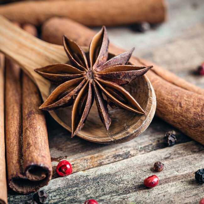 mysterieuze, specerijachtige tonen